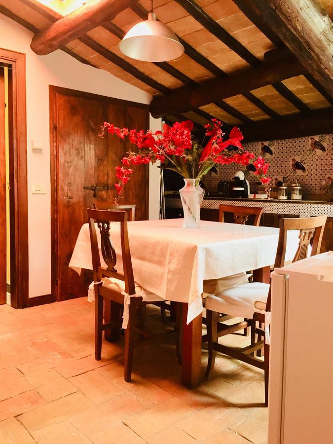 Ferienwohnung Sotto I Tetti Del Borgo Spoleto Exterior foto