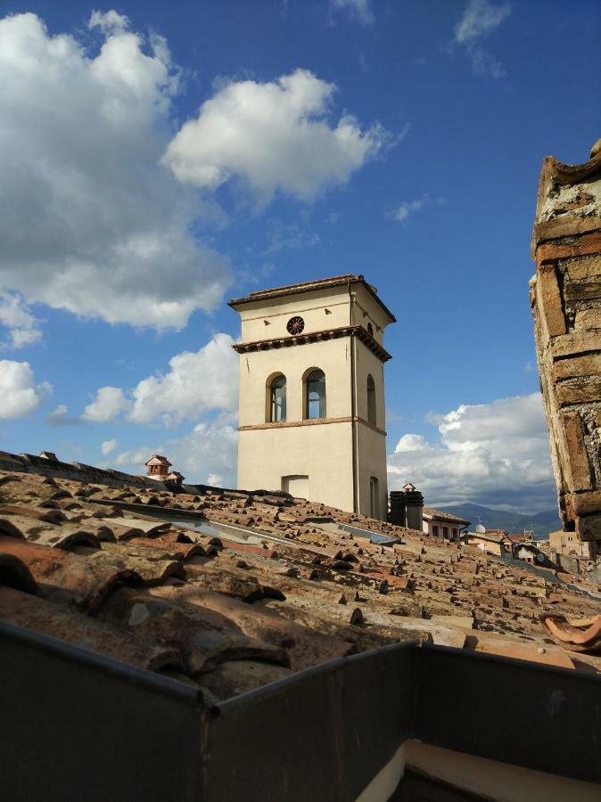Ferienwohnung Sotto I Tetti Del Borgo Spoleto Exterior foto